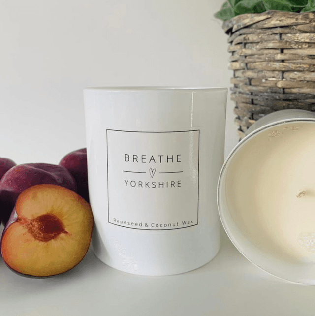 Damson Plum &amp; Vanilla Scented Candle 